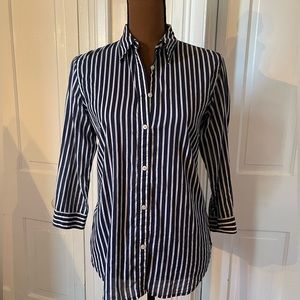 Lauren Ralph Lauren button up women’s collar shirt vertical navy & cream strips